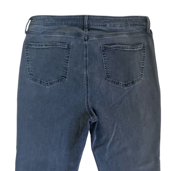 NYDJ Black High-Waisted Jeans - Picture 10 of 16